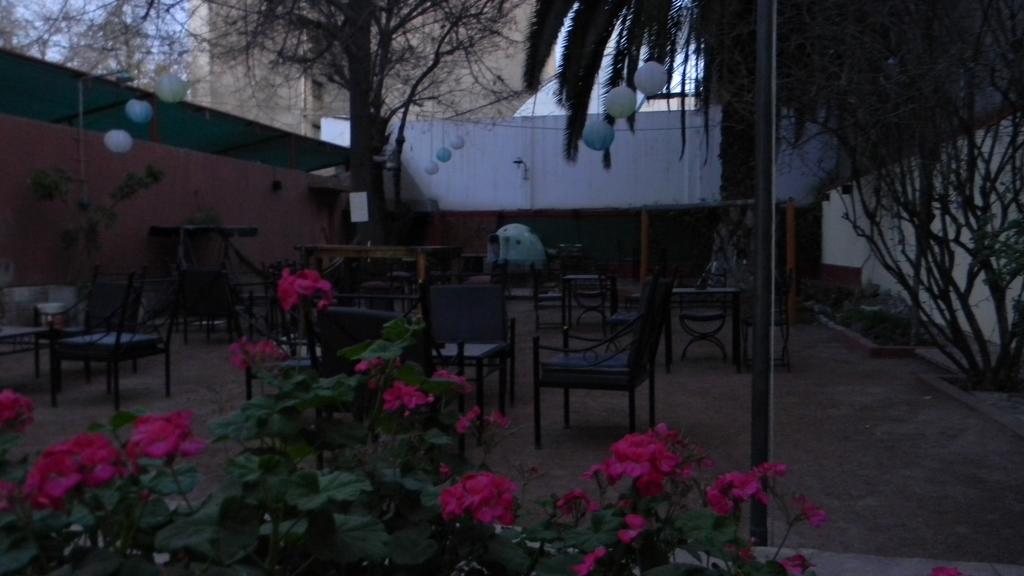 Punto Urbano Hostel Mendoza Exterior foto
