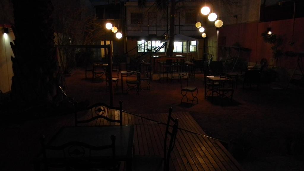 Punto Urbano Hostel Mendoza Exterior foto